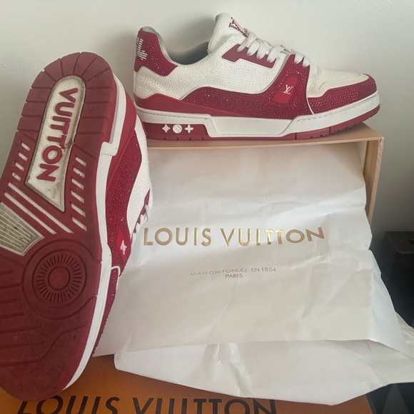Louis Vuitton Rare LV arch light sneaker Bought in Paris - Picture 4 of 7